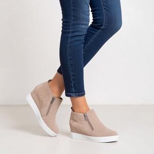 Time and Tru Dusty Rose Wedge Ankle Booties Women’s Size 9